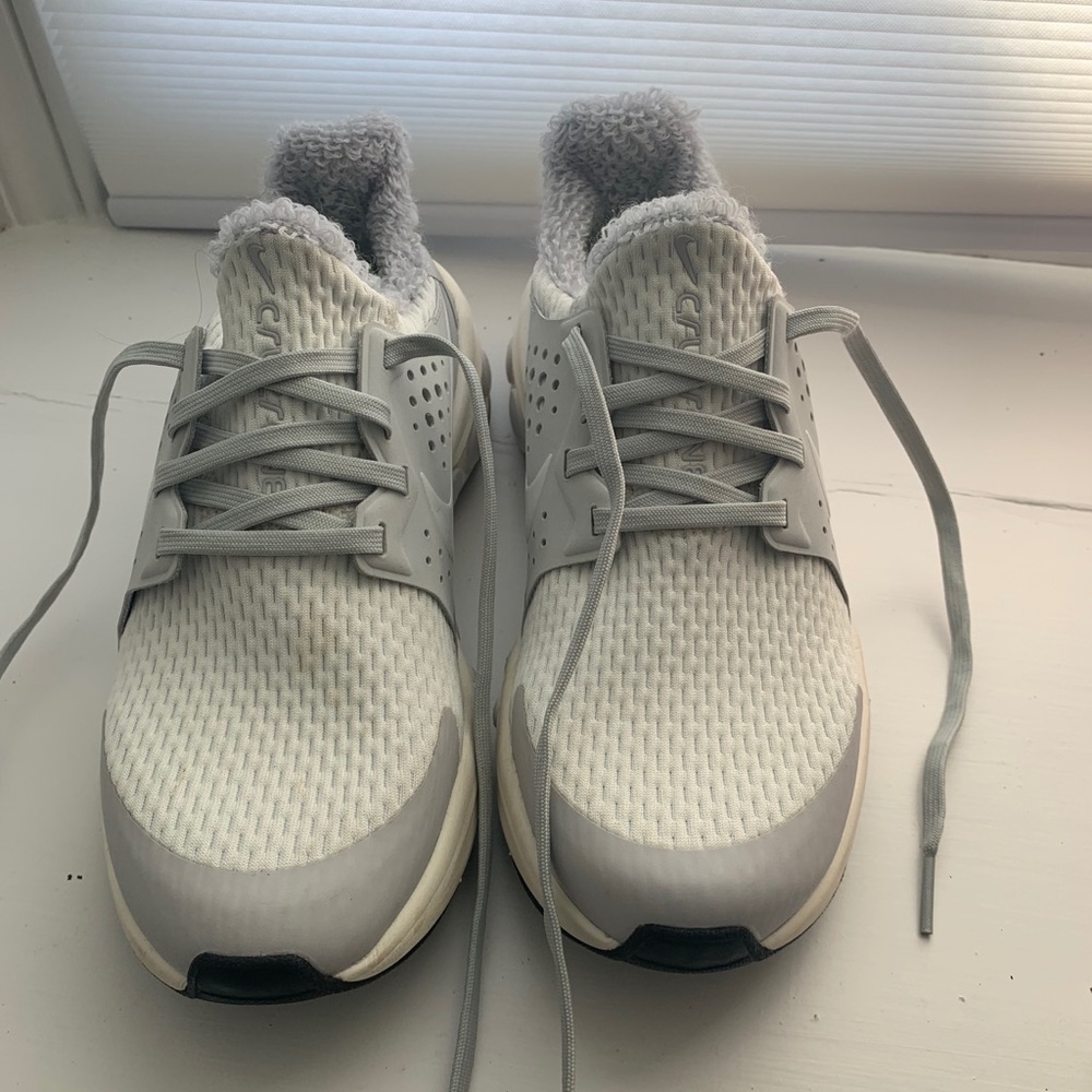 Nike CruzrOne (pure platinum)